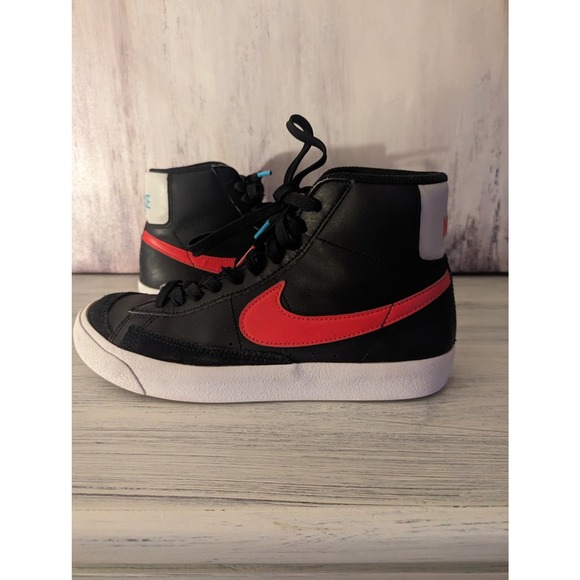 Kids Nike Blazer fusion mid level trainers - Picture 7 of 12